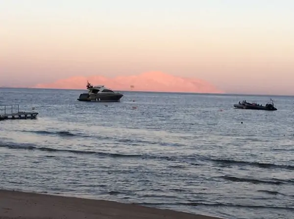 Utopia Island | Snorkeling Trip